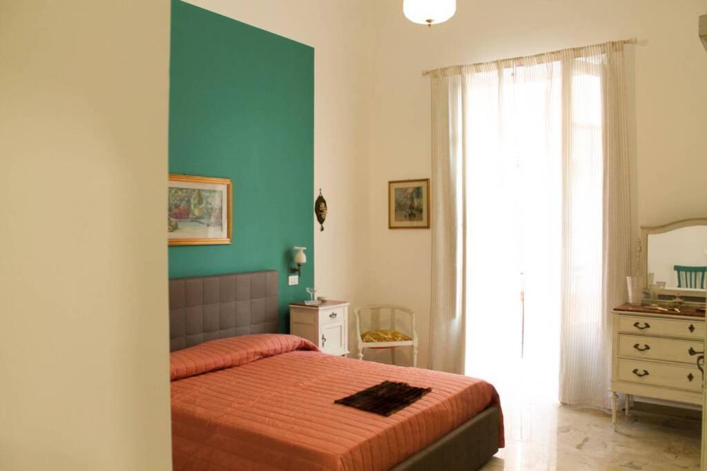 A Casa Di Enza B&B Palermo Exterior photo
